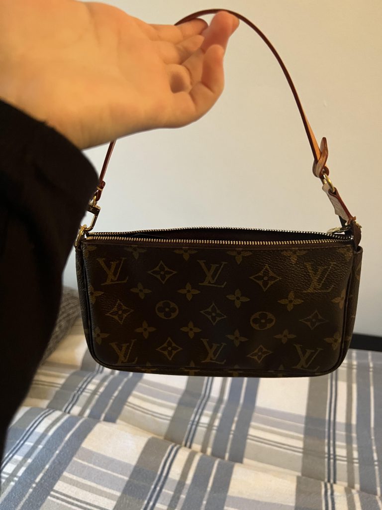 bag tangan.jpeg